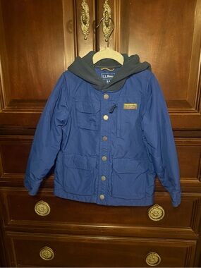 L.L. Bean boys blue hooded coat jacket S 4